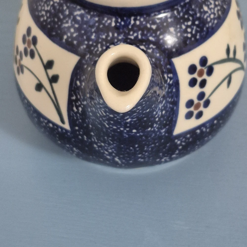Boleslawiec Polish Pottery Floral Teapot - Picture 5 of 7